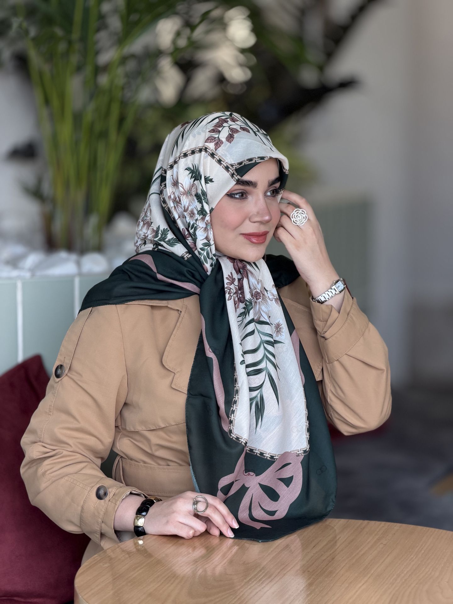 روسری حریر ابریشم تویل وارداتی قواره ۱۲۵