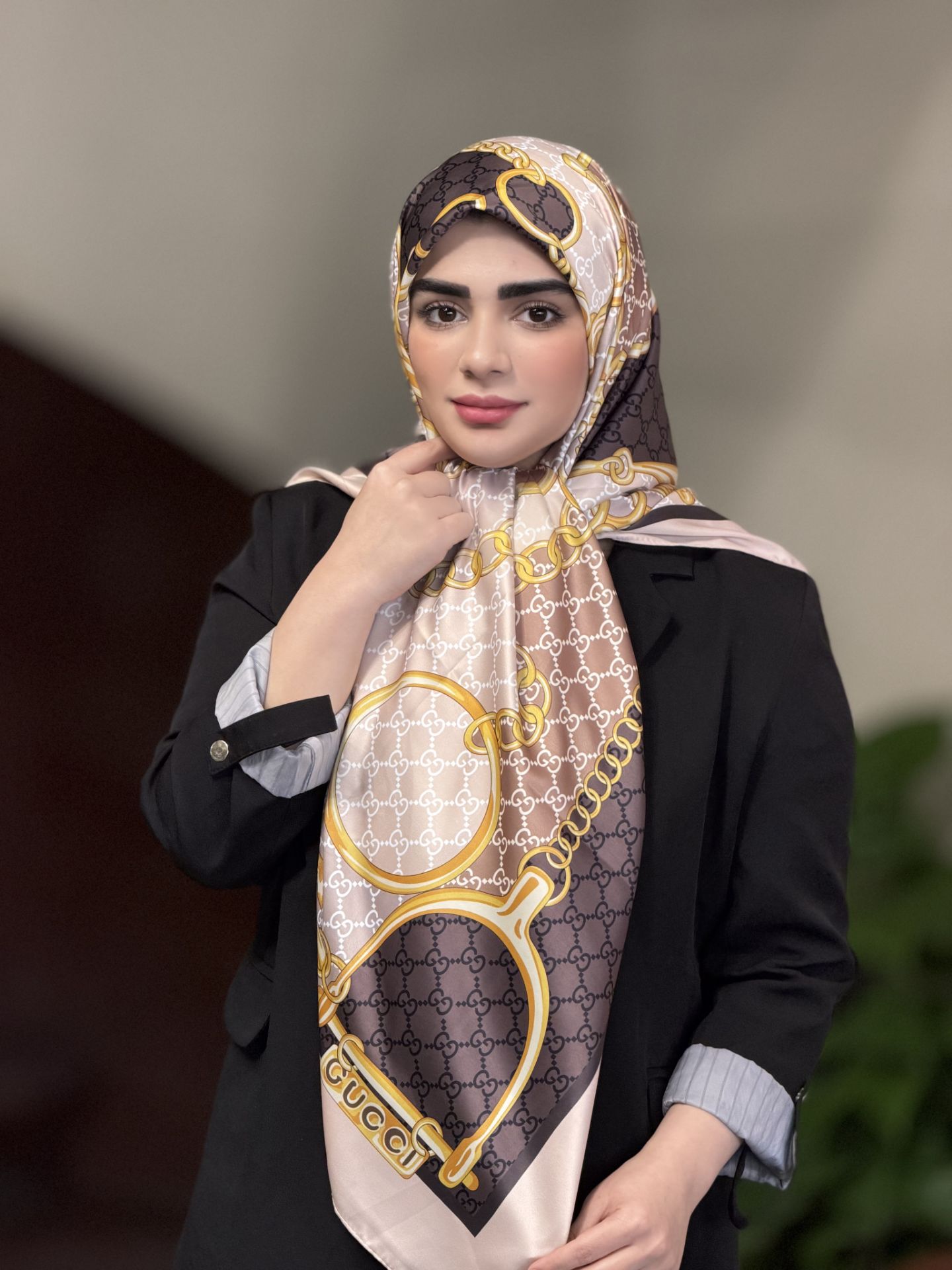 روسری حریر ابریشم تویل وارداتی برند هرمس  قواره ۱۲۵
