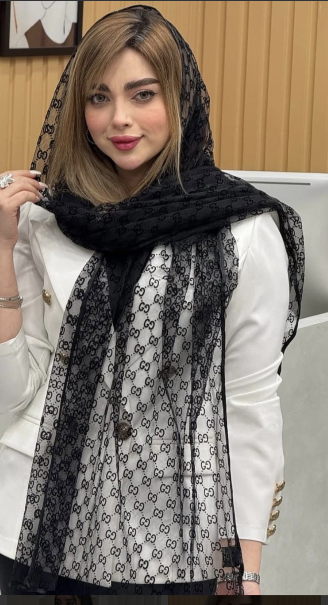 شال توری وارداتی مخمل کوب جت بلک