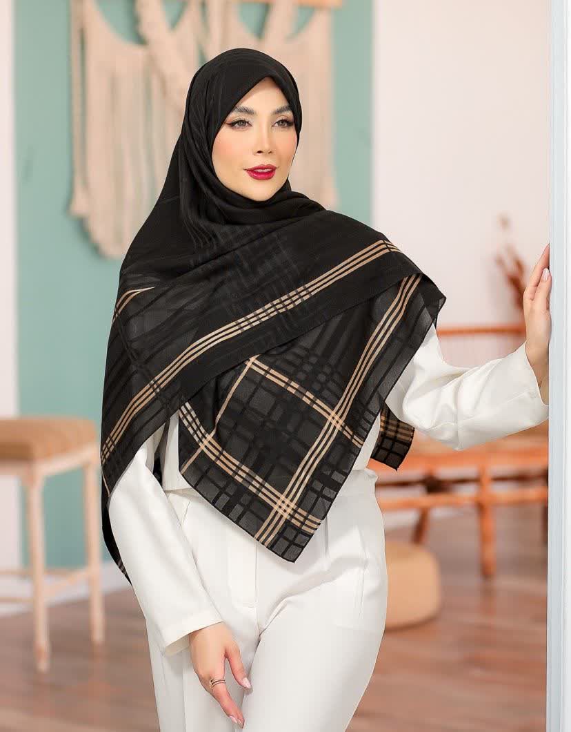 روسری وارداتی ترک  آگولاس قواره ۱۲۵