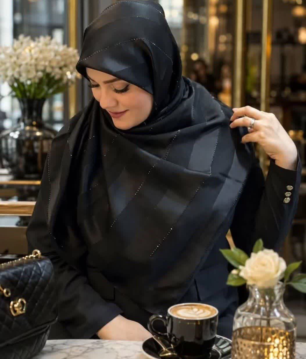 روسری سافاری نگین دار وارداتی قواره ۱۰۰